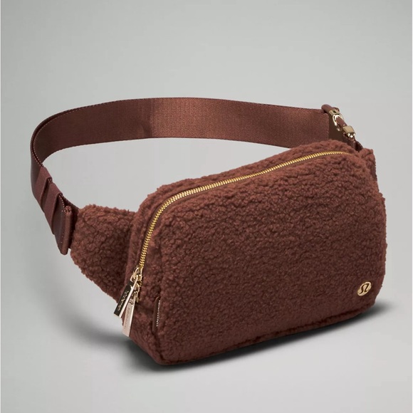 Lululemon 2L Brown Sherpa Everywhere Belt Bag in Earth Gold - Picture 4 of 11